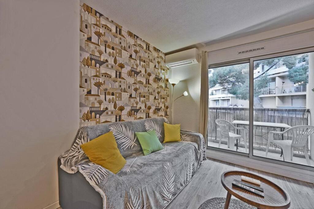 Les Comtadins - Parking Gratuit - Balcon - Clim Avignon